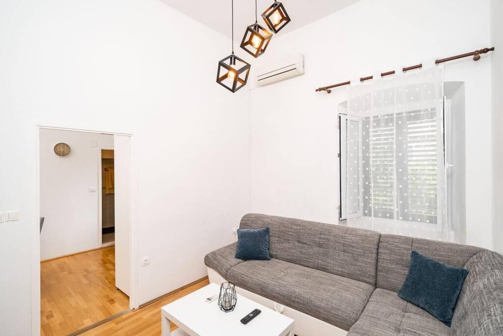 דוברובניק Apartment Maris מראה חיצוני תמונה