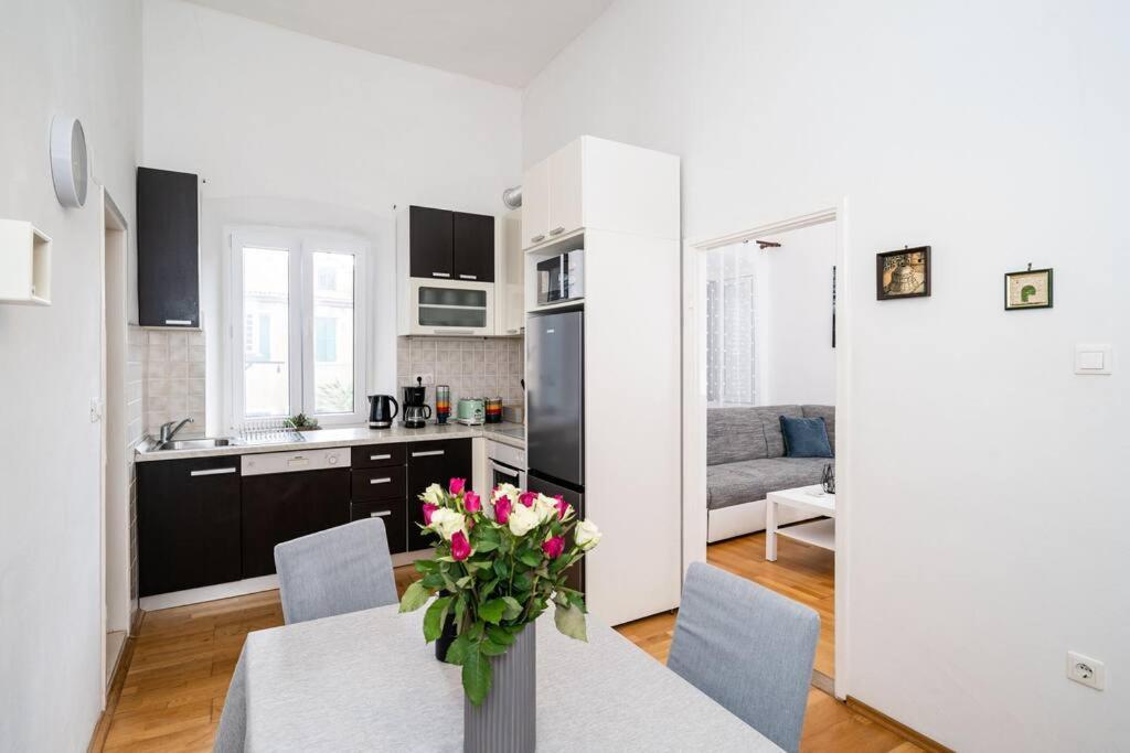 דוברובניק Apartment Maris מראה חיצוני תמונה