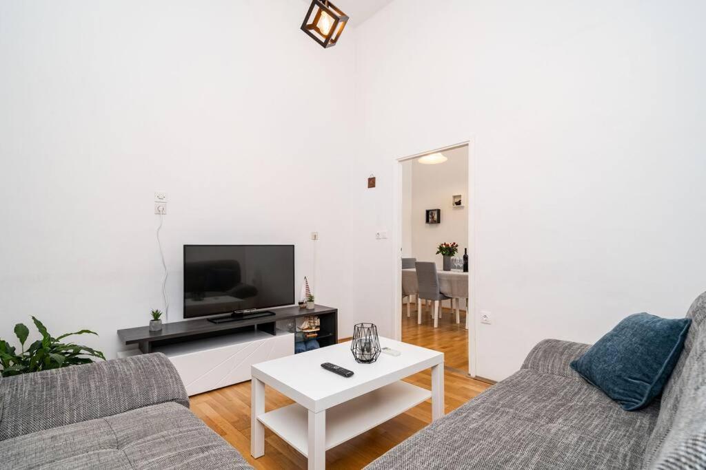 דוברובניק Apartment Maris מראה חיצוני תמונה